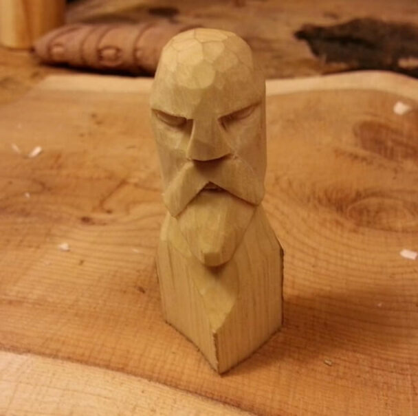 10 Best Wood Carving Projects for Beginners to Try