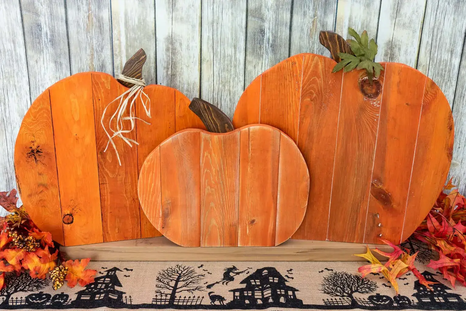 Rustic Fence Board Pumpkin Trio