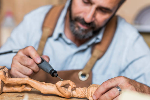 How to Use a Dremel for Wood Carving