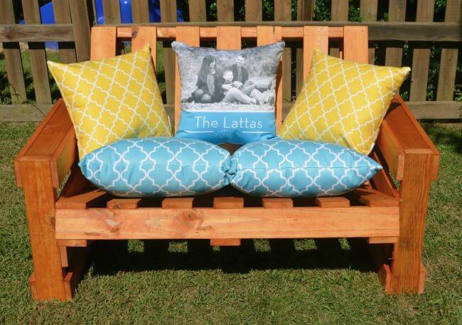 Pallet Outdoor Bench