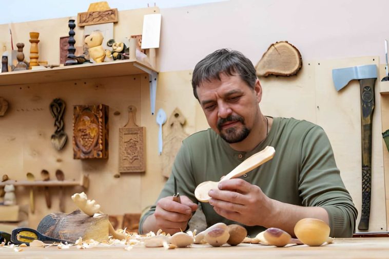 best wood beginner to carve