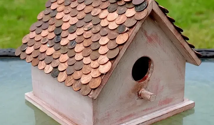 prenny roof birdhouse plans