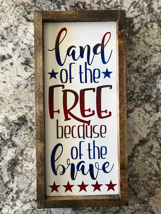 Patriotic Wooden Welcome Sign