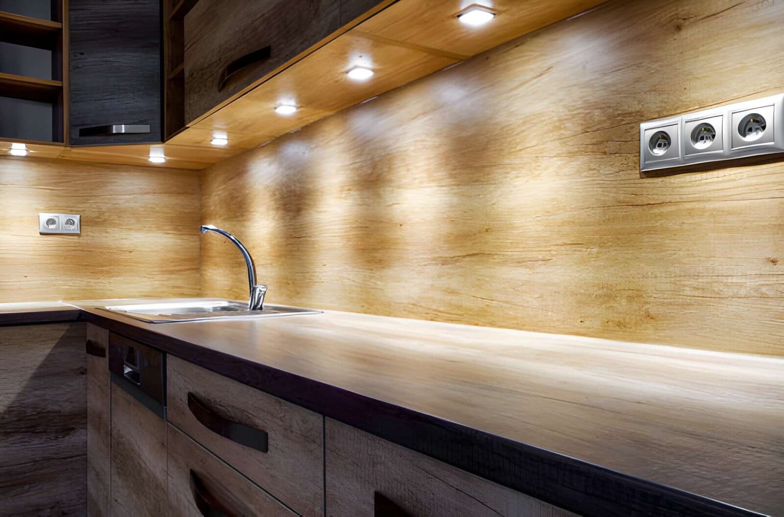 Lighting: The Secret Weapon for Wood Tones