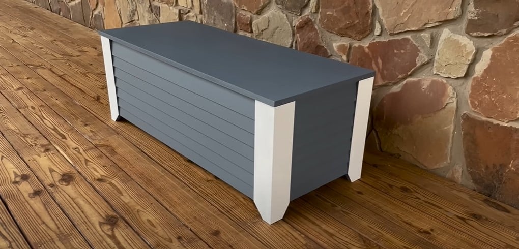 Easy DIY Storage Bench