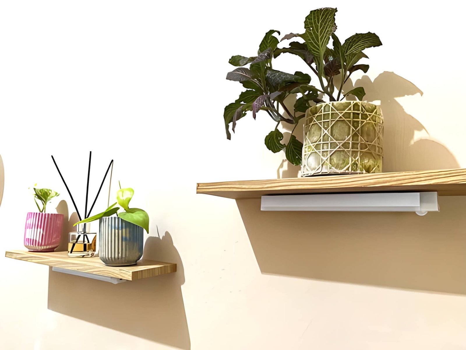 Floating Shelves with Hidden Brackets