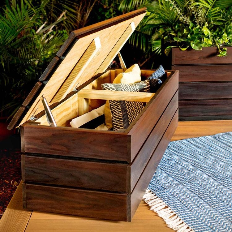 Build an Outdoor Storage Bench