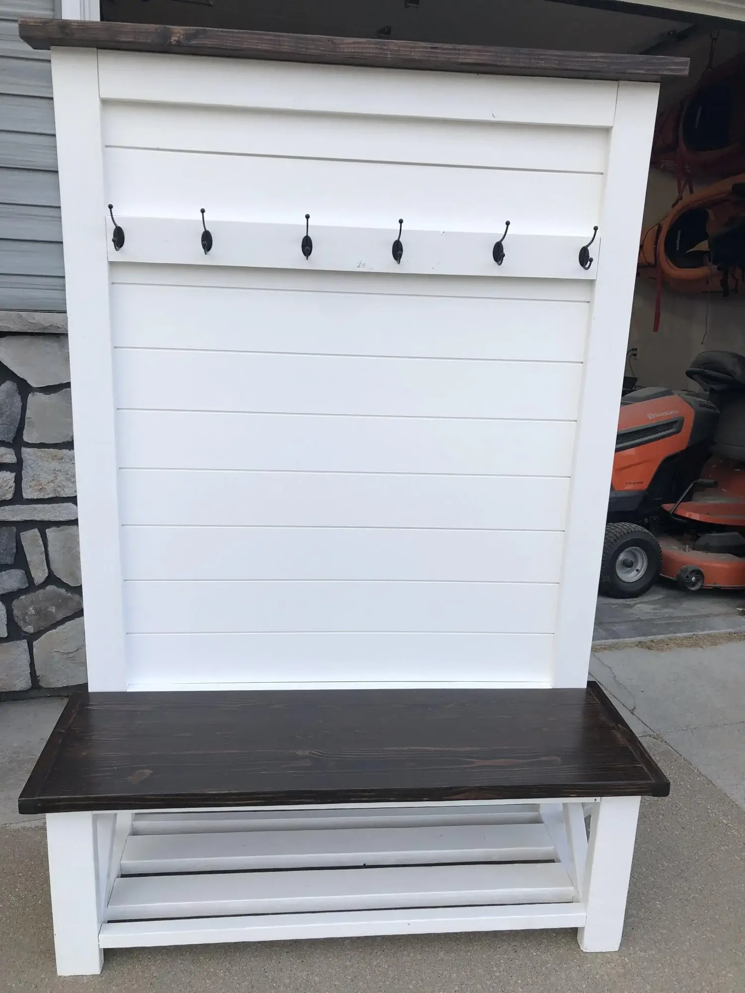 Shiplap-Back Potting Bench
