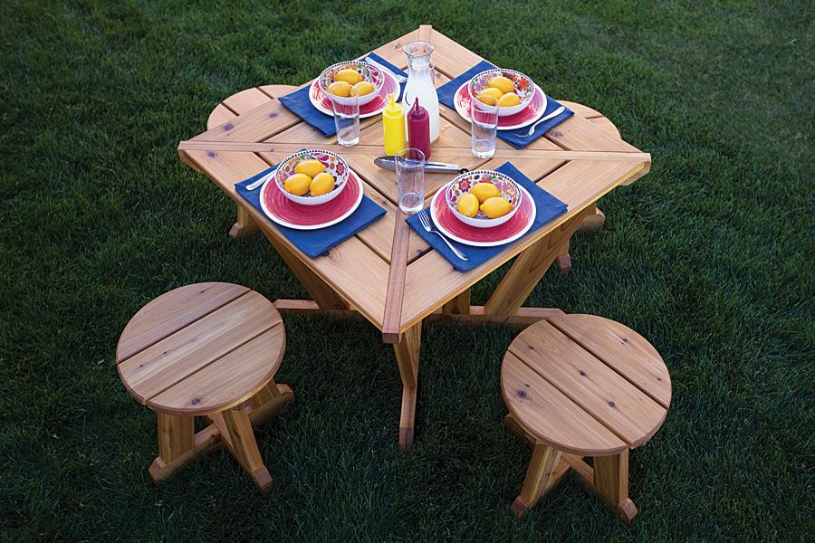 compact picnic table