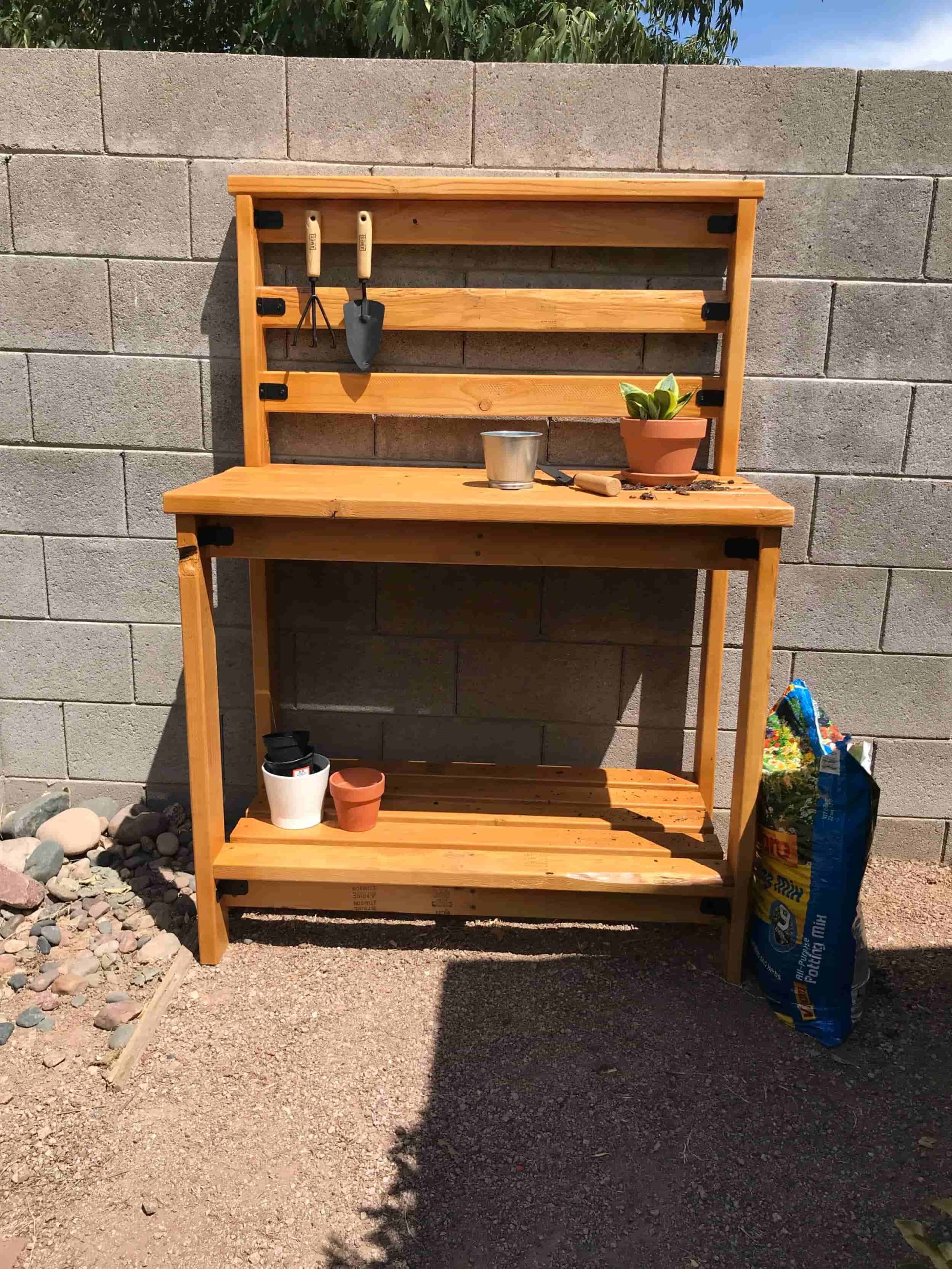 2x4 Potting Bench